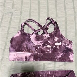 Freely athletic yoga set leggings and sports bra child’s medium